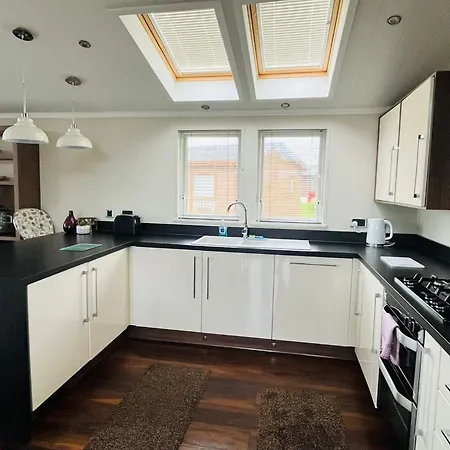 Long Meadow With Hot Tub Apartment Malton